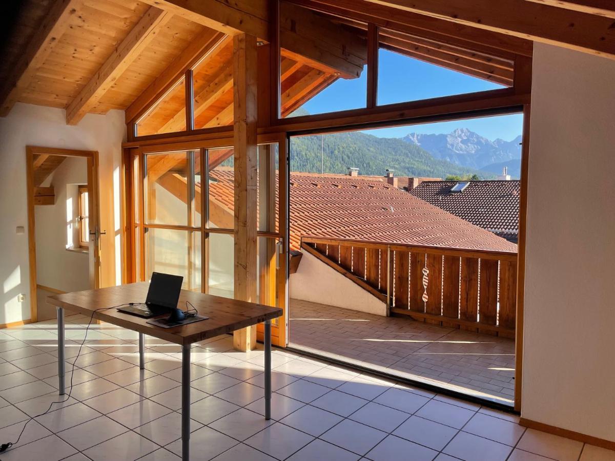 Dachgeschosswohnung Mit Traumhaftem Zugspitzblick Bei Garmisch Farchant Exterior photo